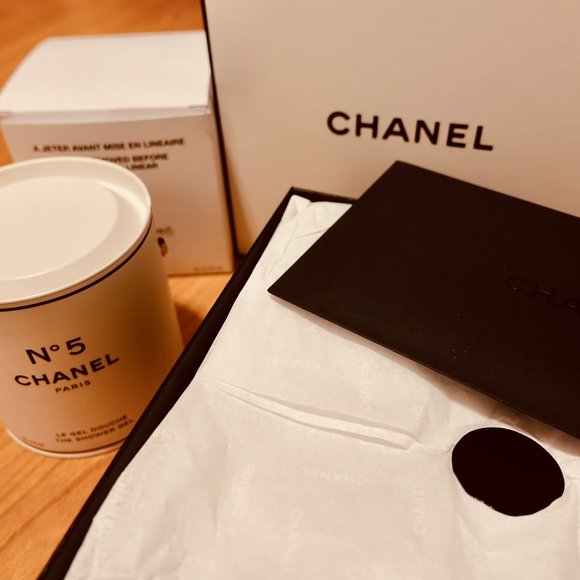 NEW Chanel Factory The Shower Gel Paint Can